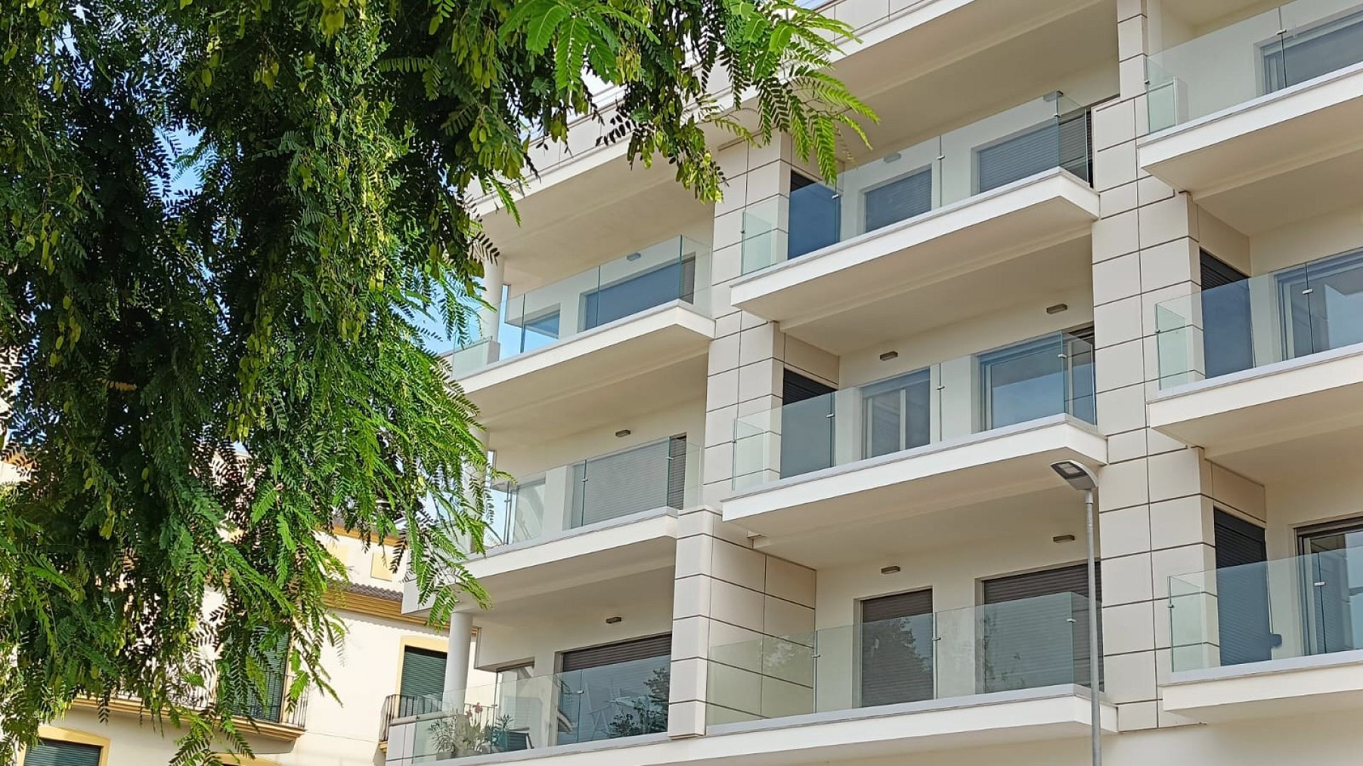 House in Oliva - view 1